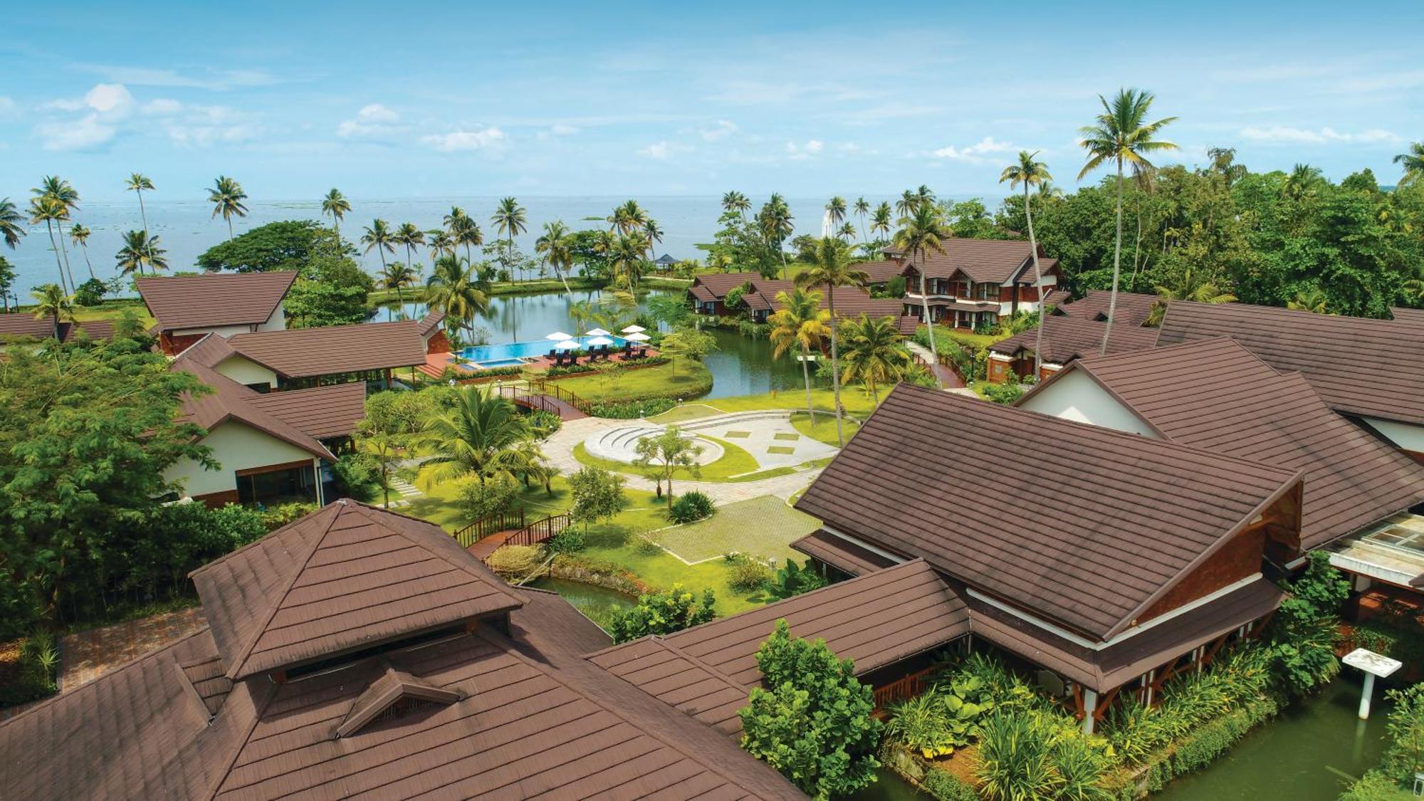Gokulam Grand Resort & Spa, Кумараком Экстерьер фото