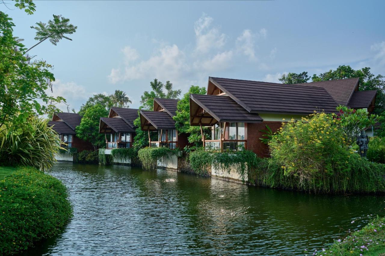 Gokulam Grand Resort & Spa, Кумараком Экстерьер фото