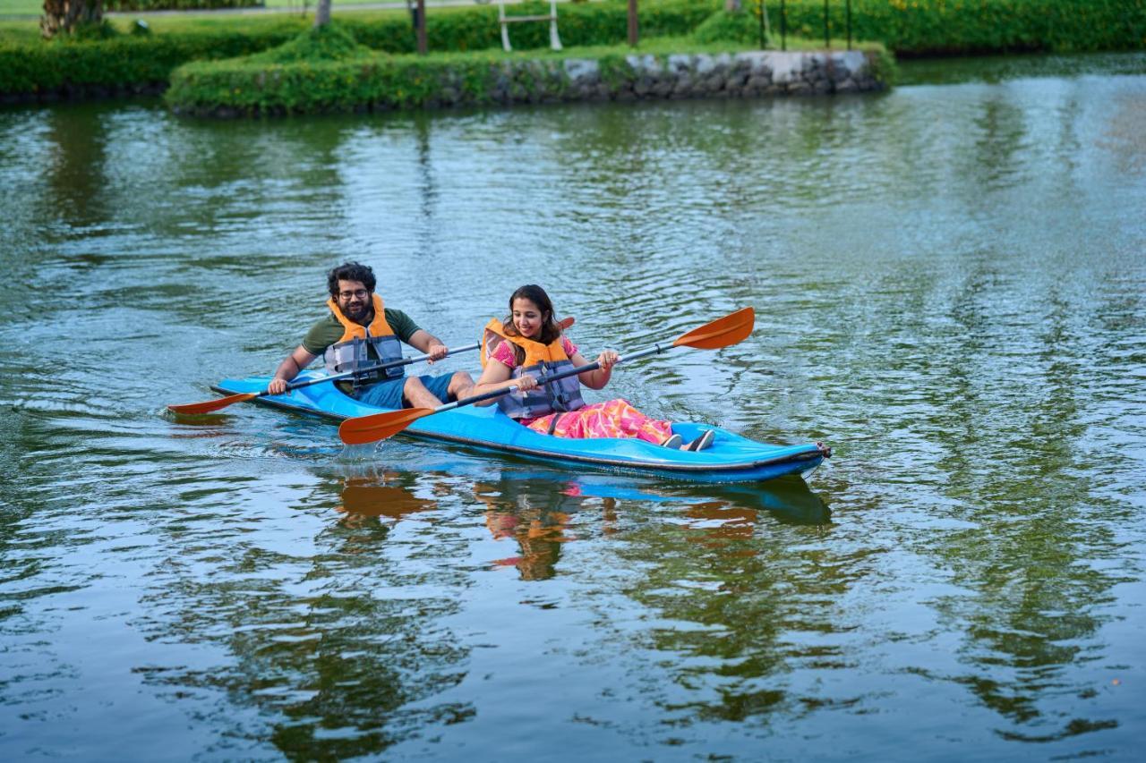 Gokulam Grand Resort & Spa, Кумараком Экстерьер фото