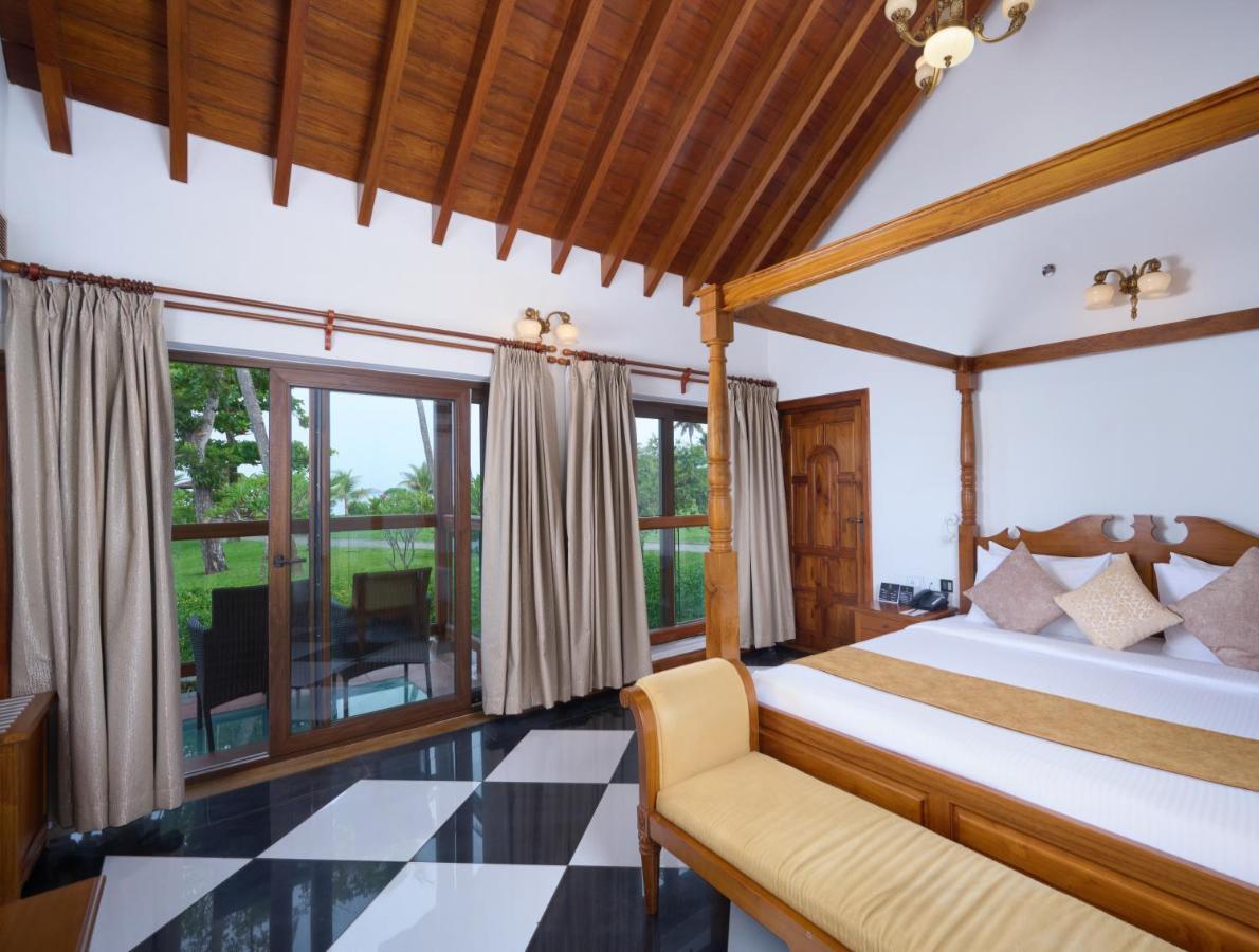 Gokulam Grand Resort & Spa, Кумараком Экстерьер фото